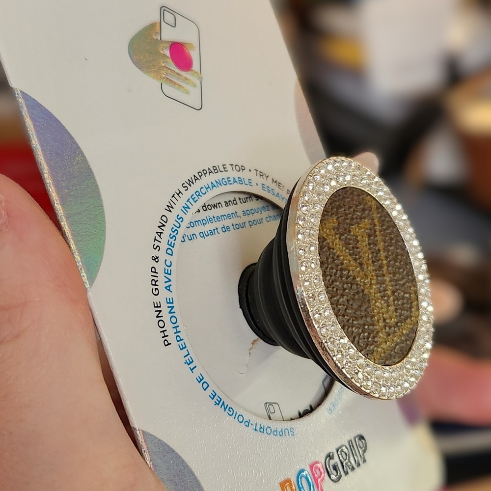 Louis Vuitton Monogram Bling PopSocket - Picture 3 of 4